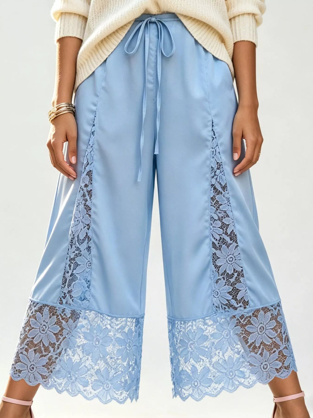 Lace Trim Wide-Leg Cropped Pants