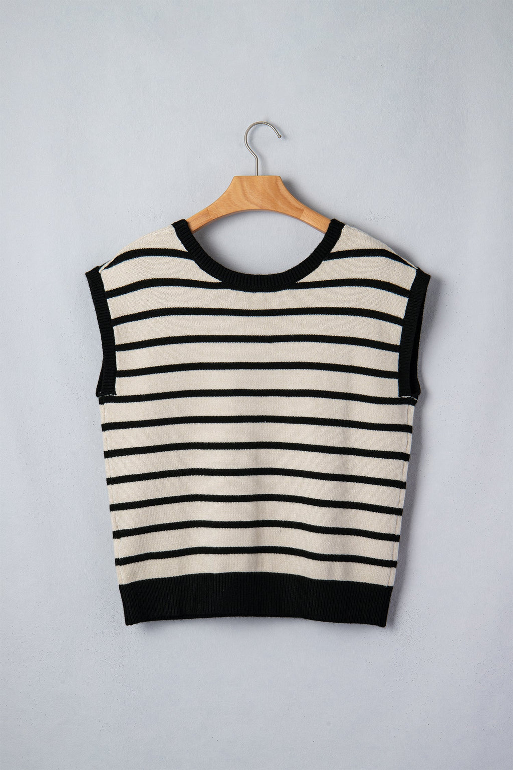 Black Stripe Bow Applique Short Sleeve Sweater