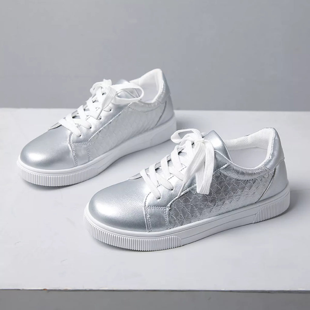 Round Toe Lace Up Sneakers