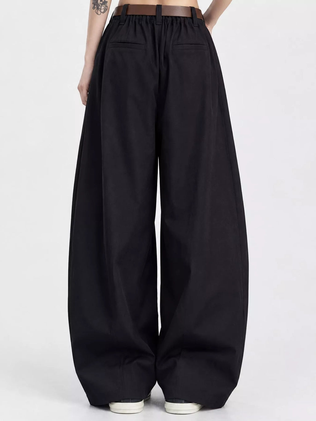 Wide-Leg Cargo Pants