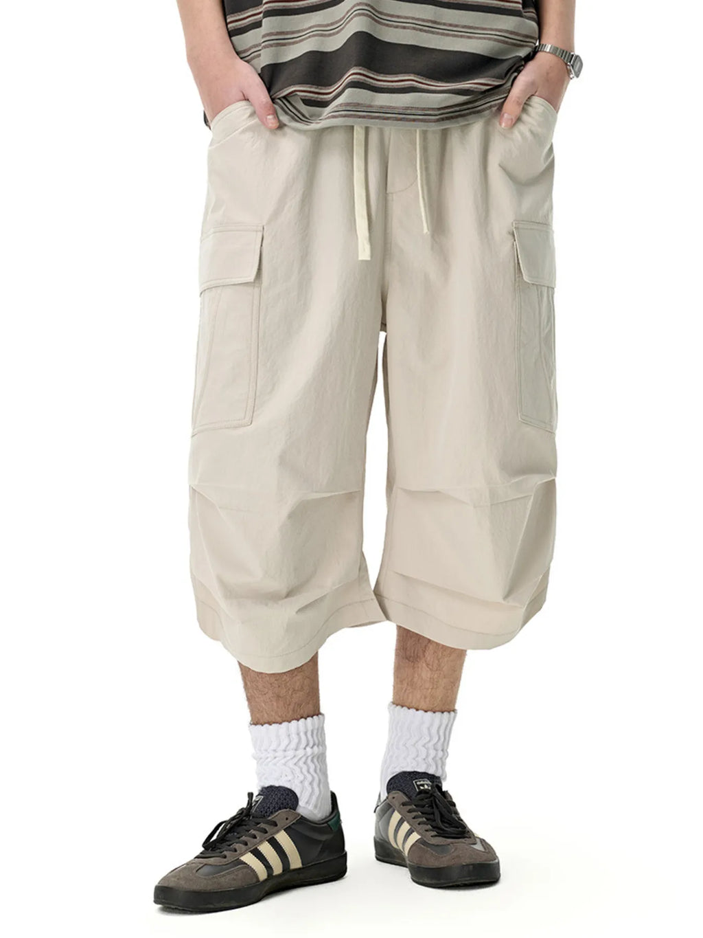 Men's Loose-Fit Cargo Shorts