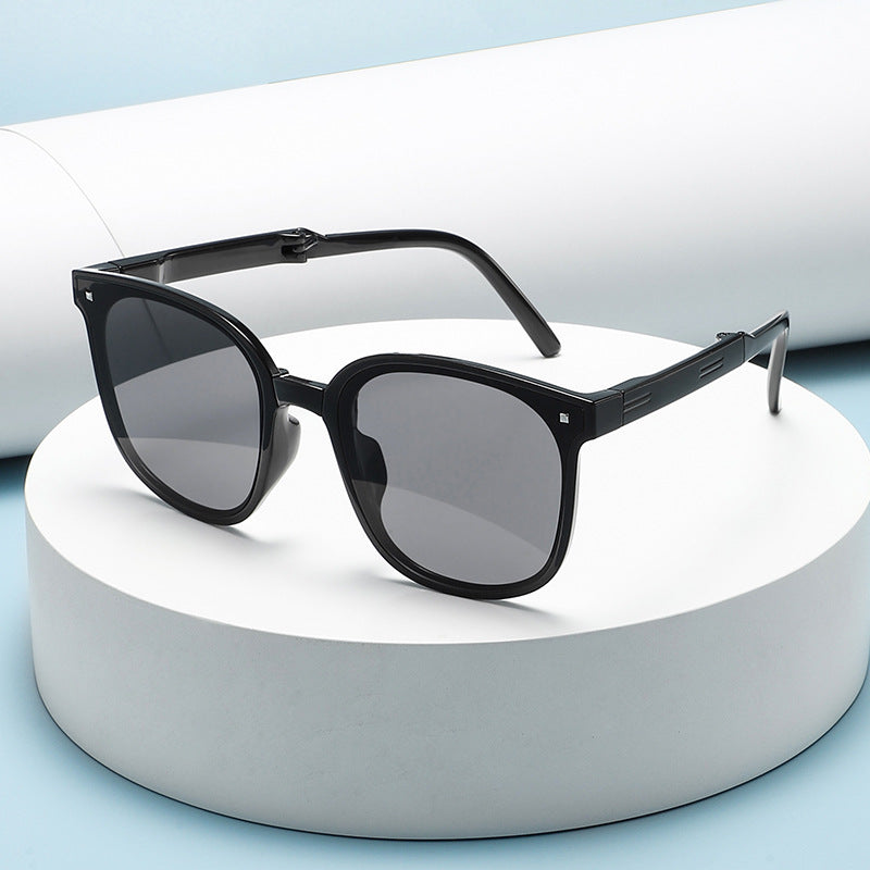 Lightweight Foldable Sunglasses
