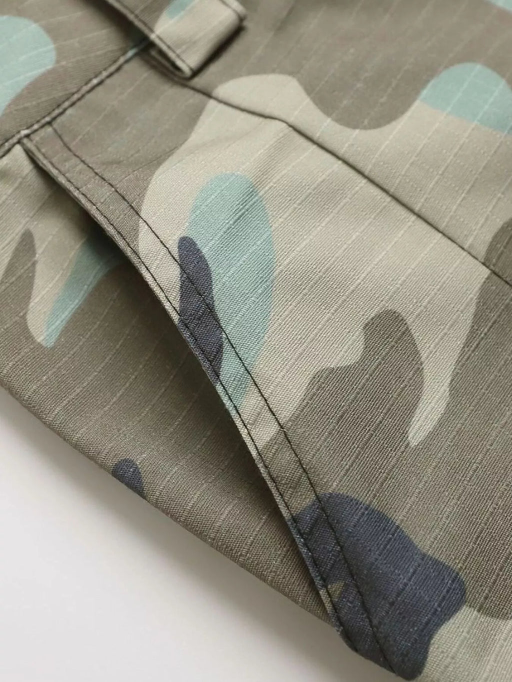 Men's Star Camouflage Cargo Capris