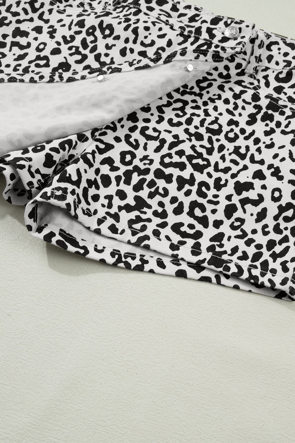 Black Leopard Print Button Overlap Denim Shorts