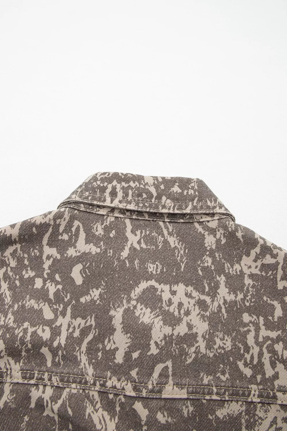 Abstract Print Long Sleeve Collar Raw Hem Denim Jacket
