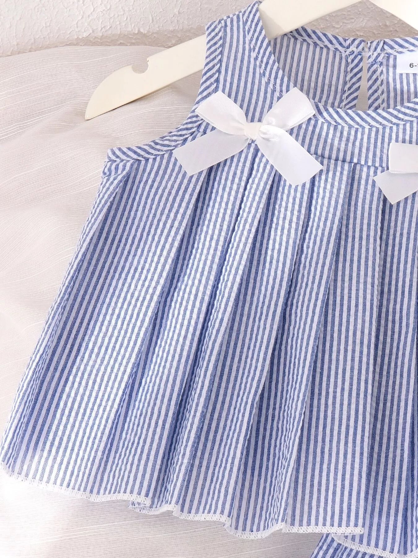 Children's Striped Sleeveless Top and Pants Set with Bows