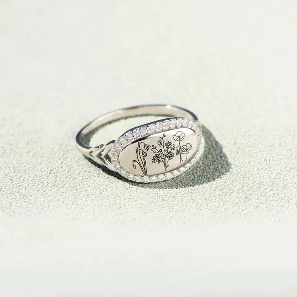 Flower Epoxy Inlaid Zircon Ring