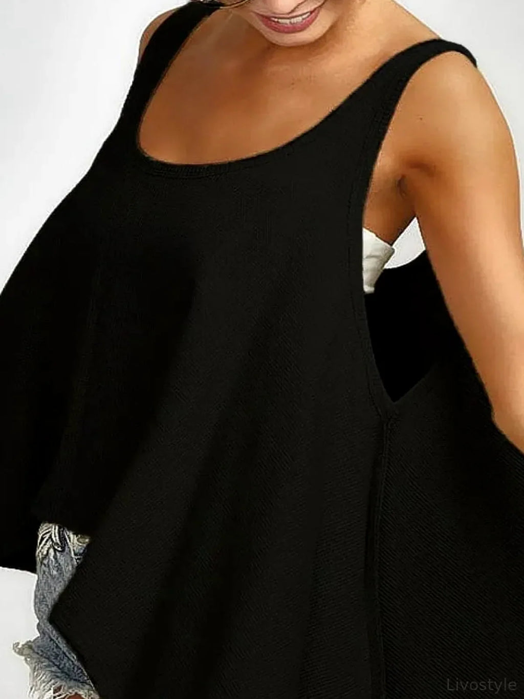 High-Low Flared Hem Scoop Neck Tank Top
