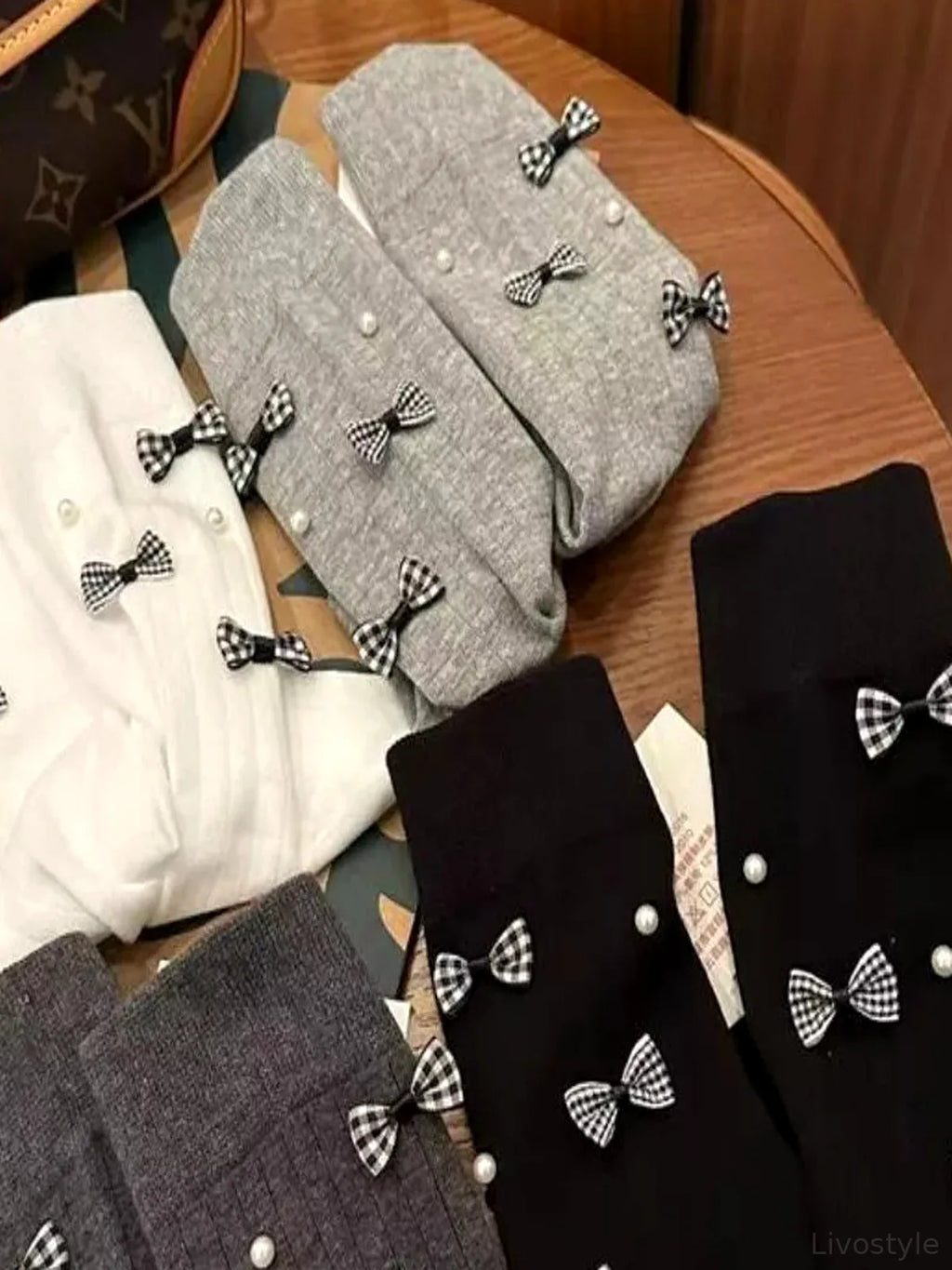 Pearl Detail Bow Crew Socks