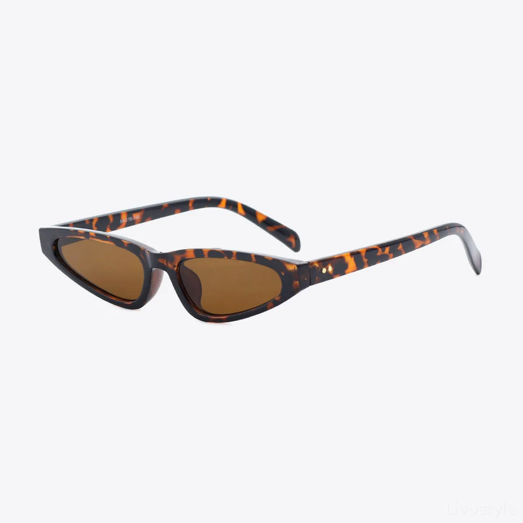 UV400 Polycarbonate Cat Eye Sunglasses with Thin Frame