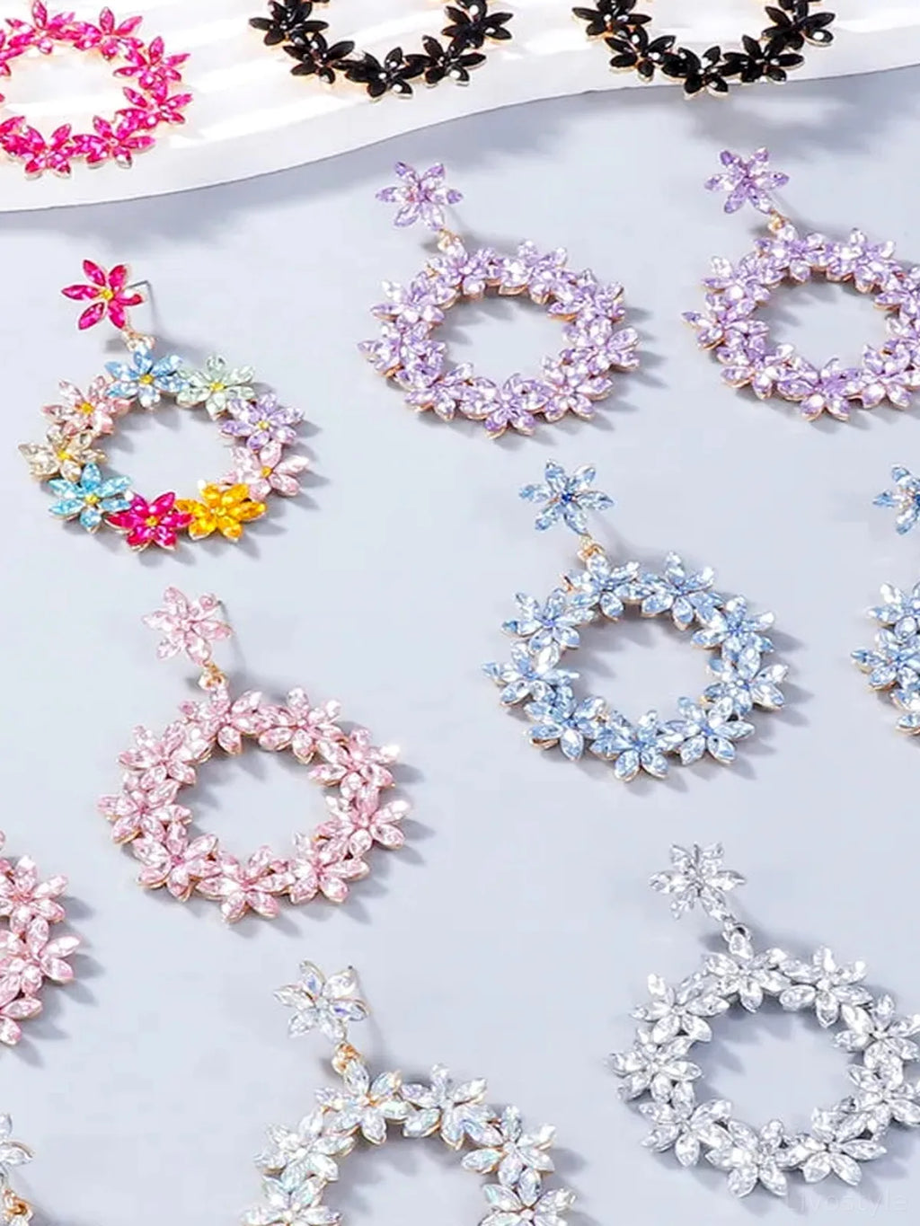 Rhinestone Flower Dangle Earrings