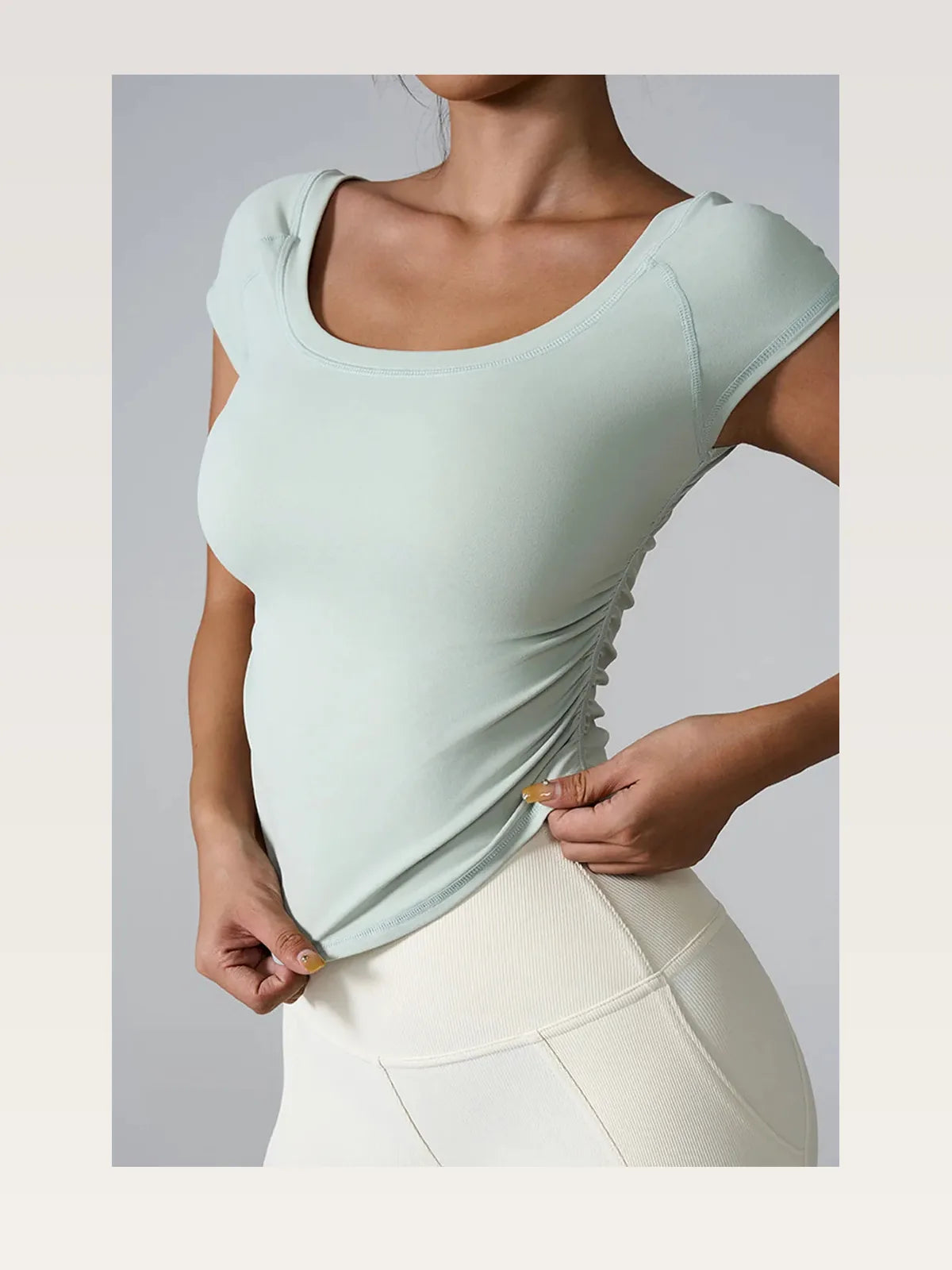 Round Neck Short Sleeve Stretch Active T-Shirt