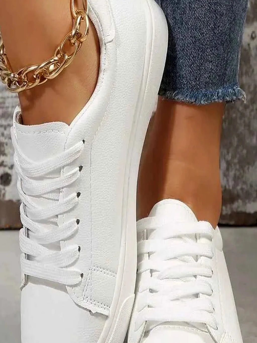 Round Toe Platform Sneakers