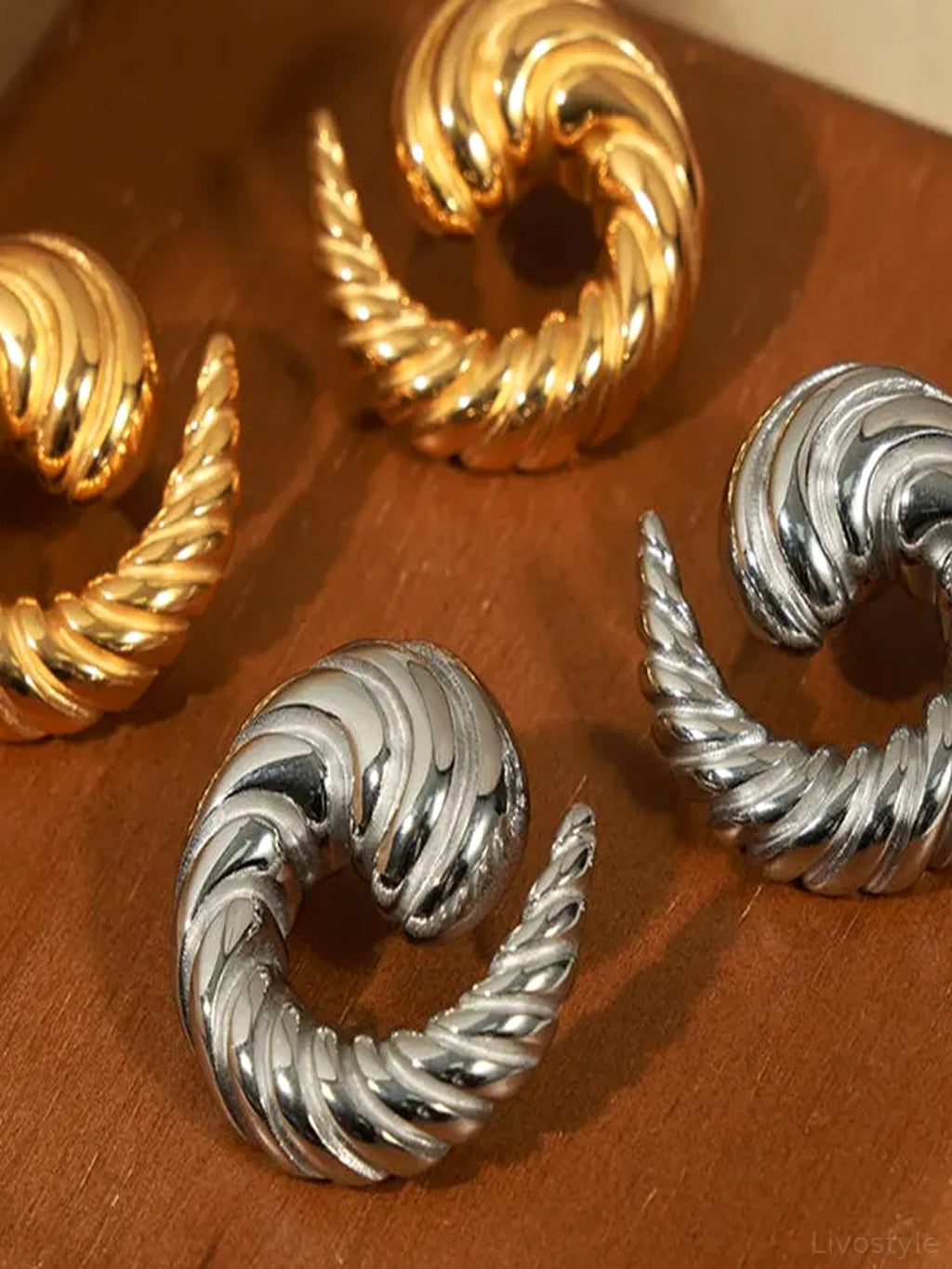 Titanium Steel Spiral Shape Stud Earrings