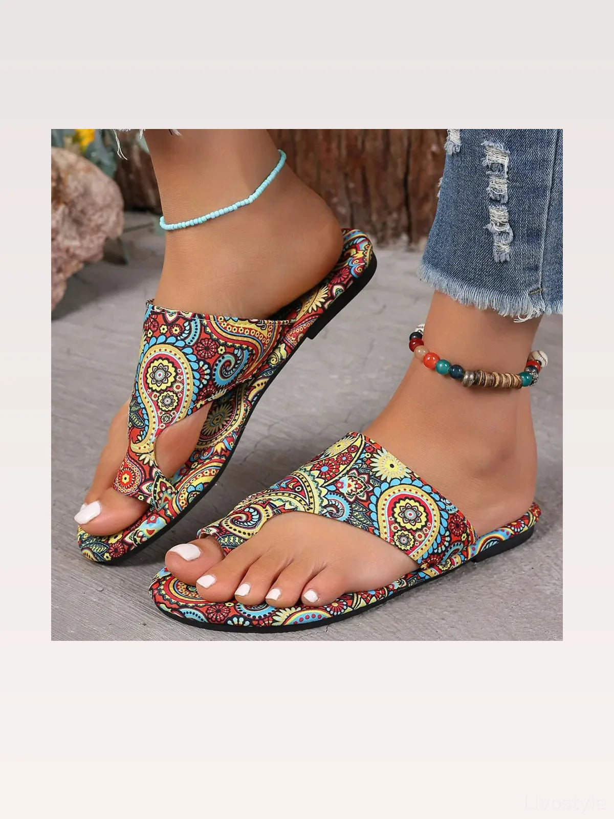 Paisley Print Toe Loop Flat Sandals