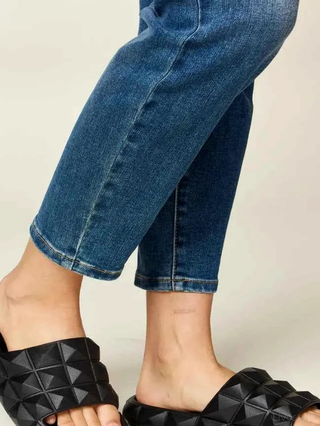 Pyramid Stud Toe Band Footbed Sandals
